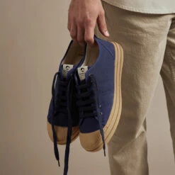 Pataugas ETCHE L/TWK H2H BLEU/GUM 12 Pataugas ETCHE L/TWK H2H BLEU/GUM -Pataugas Soldes ETCHELTWKH2HMARINEGUM