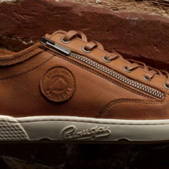 Pataugas JAY/N H2I CHATAIGNE -Pataugas Soldes H JAY N CHATAIGNE NM